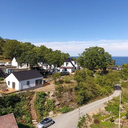 Beautiful In With House Sea View *
